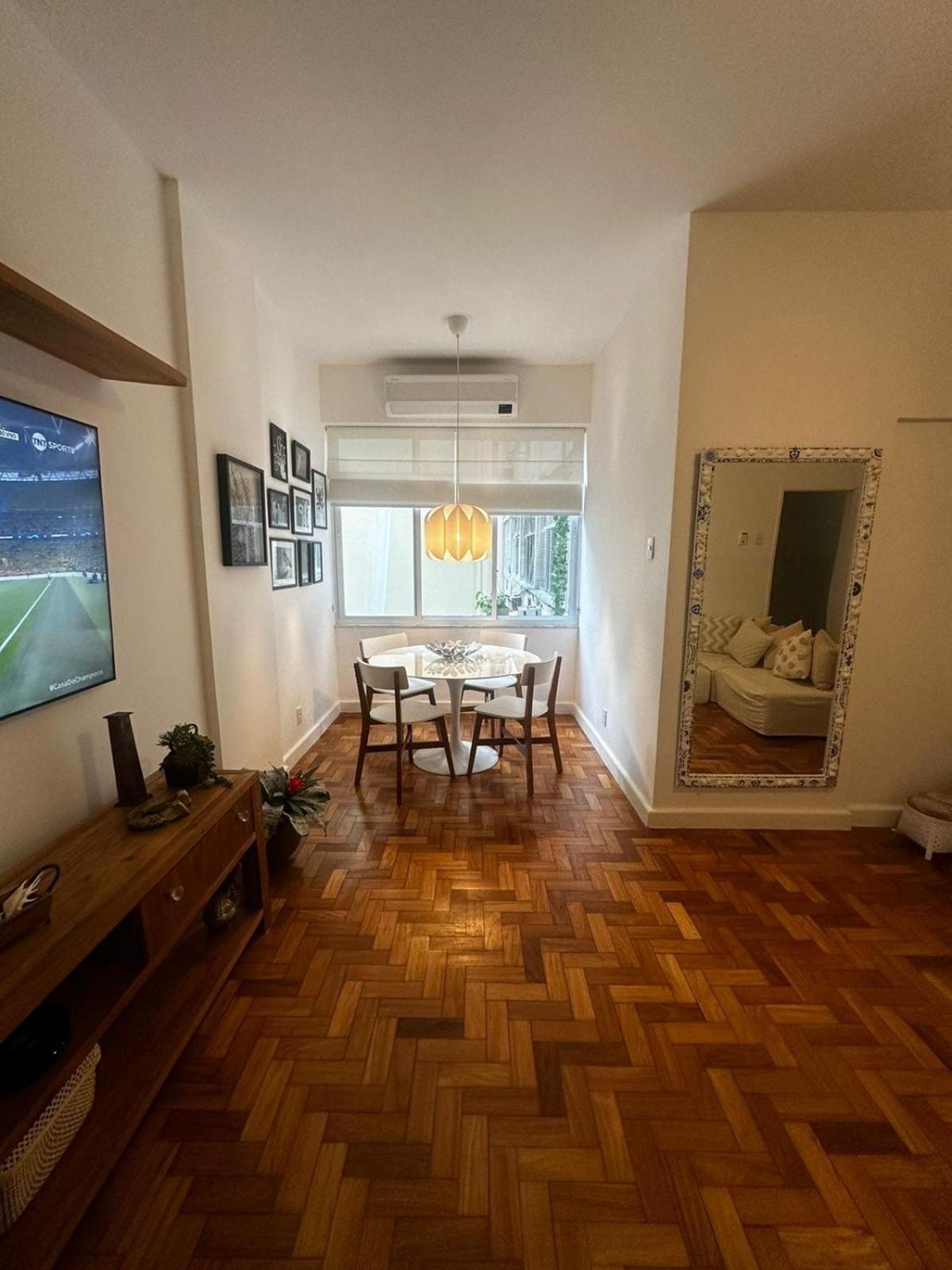 Beira-mar Copacabana Apartamento